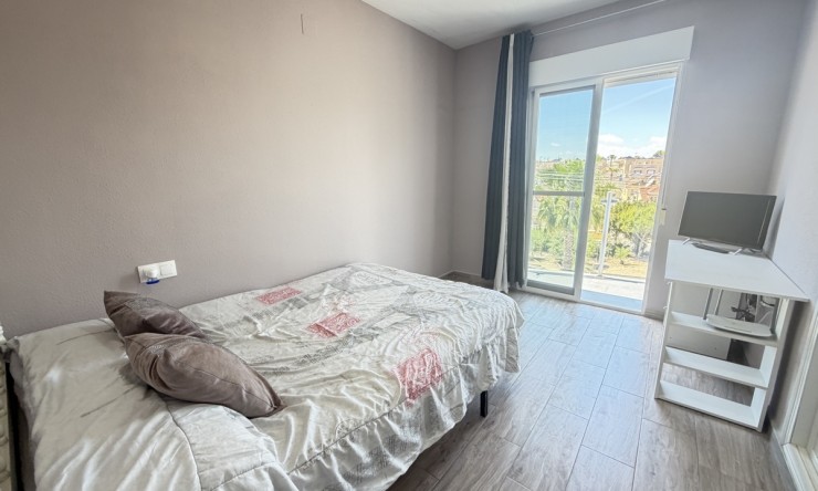 Re-Sale - Detached Villa - Orihuela Costa - Villamartin