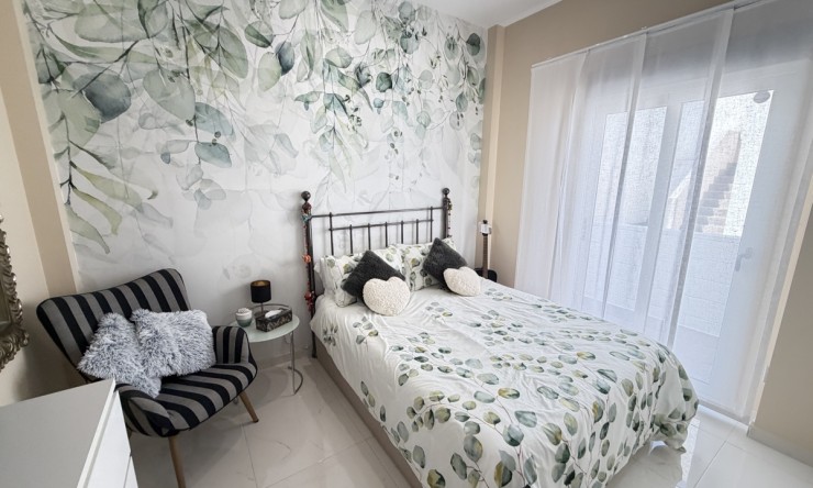 Re-Sale - Detached Villa - Orihuela Costa - Villamartin
