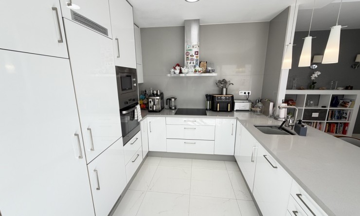Re-Sale - Detached Villa - Orihuela Costa - Villamartin