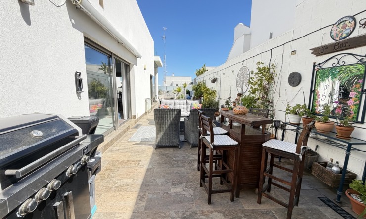 Re-Sale - Detached Villa - Orihuela Costa - Villamartin