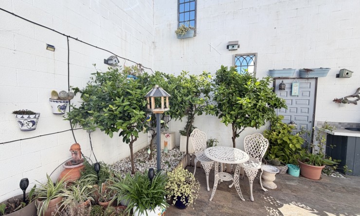Re-Sale - Detached Villa - Orihuela Costa - Villamartin