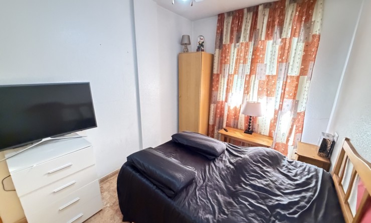 Re-Sale - Apartment - Torrevieja - Torrevieja - Centre