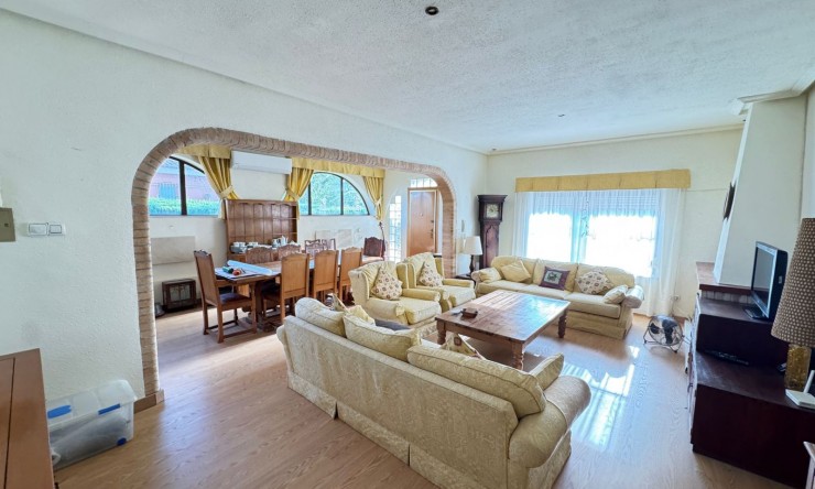 Re-Sale - Detached Villa - Orihuela Costa - Cabo Roig