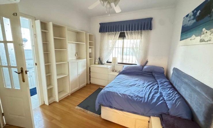 Re-Sale - Detached Villa - Orihuela Costa - Cabo Roig