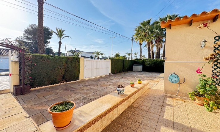 Re-Sale - Detached Villa - Orihuela Costa - Cabo Roig