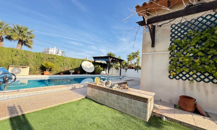 Re-Sale - Detached Villa - Orihuela Costa - Cabo Roig