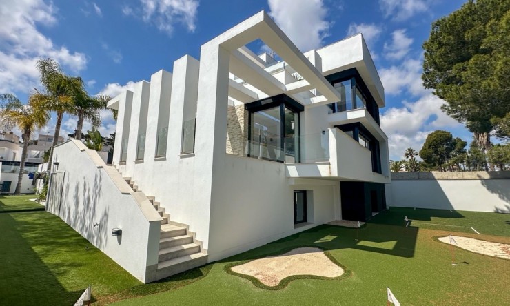 Re-Sale - Detached Villa - Orihuela Costa - Villamartin