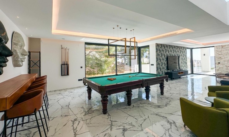 Re-Sale - Detached Villa - Orihuela Costa - Villamartin