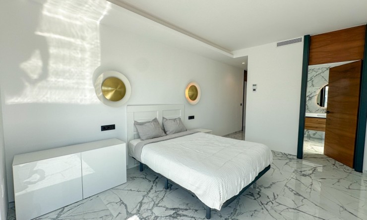 Re-Sale - Detached Villa - Orihuela Costa - Villamartin