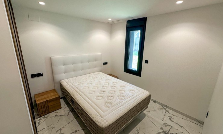 Re-Sale - Detached Villa - Orihuela Costa - Villamartin