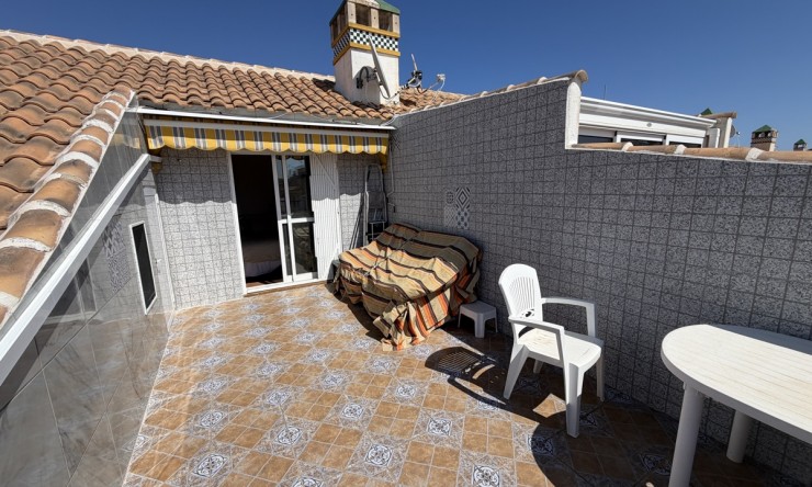 Re-Sale - Bungalow - Orihuela Costa - La Zenia