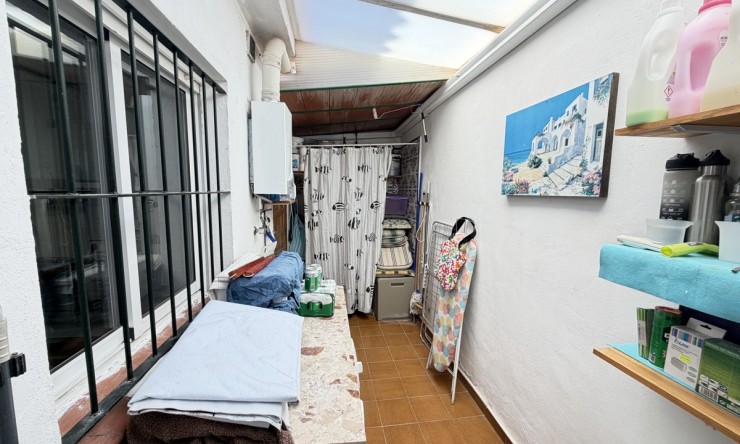 Re-Sale - Bungalow - Orihuela Costa - La Zenia