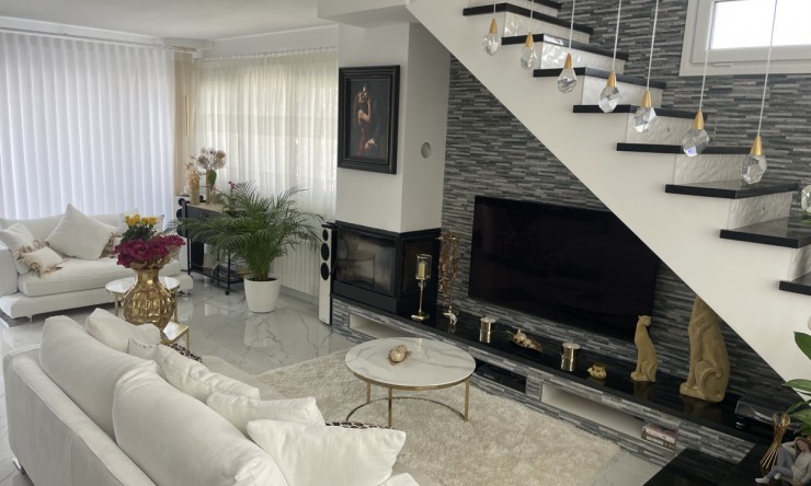 Re-Sale - Detached Villa - Torrevieja - Los Balcones