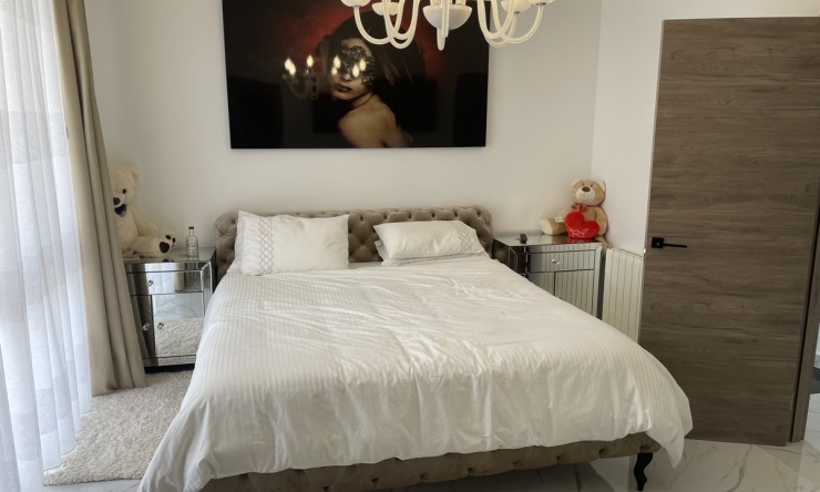 Re-Sale - Detached Villa - Torrevieja - Los Balcones