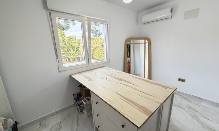 Videresalg - Frittliggende Villa - Orihuela Costa - Villamartin