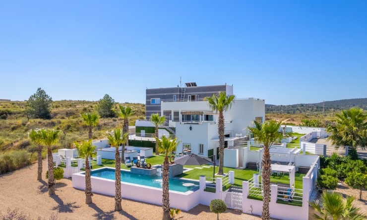 Re-Sale - Detached Villa - Torremendo - Torremendo - Country