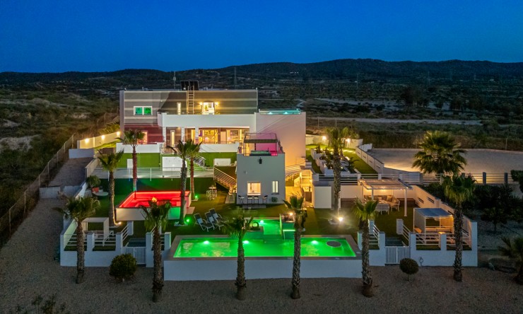 Re-Sale - Detached Villa - Torremendo - Torremendo - Country