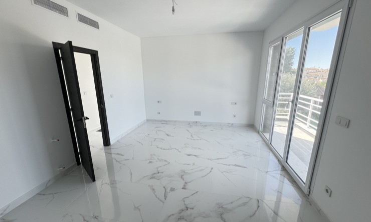 Re-Sale - Detached Villa - Orihuela Costa - Los Balcones