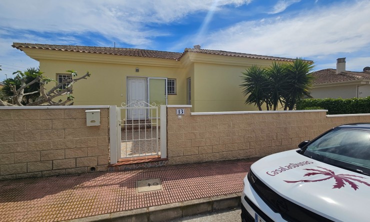 Wederverkoop - Vrijstaande Villa - La Marina - La Marina - Verstedelijking