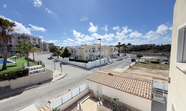 Re-Sale - Apartment - Orihuela Costa - Villamartin