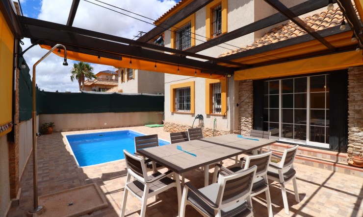 Re-Sale - Semi Detached Villa - Los Montesinos - La Herrada