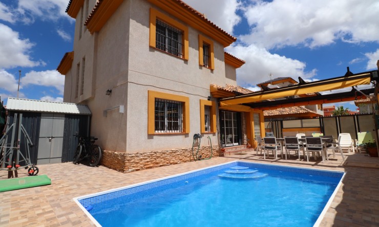 Re-Sale - Semi Detached Villa - Los Montesinos - La Herrada