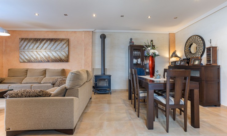 La Revente - Villa - Los Montesinos - La Herrada