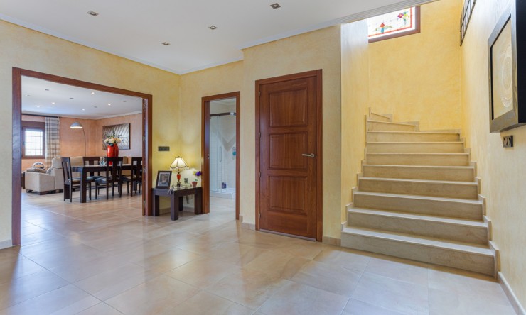 La Revente - Villa - Los Montesinos - La Herrada