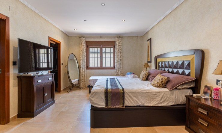 La Revente - Villa - Los Montesinos - La Herrada