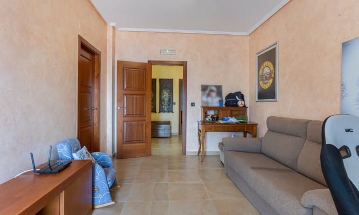 La Revente - Villa - Los Montesinos - La Herrada