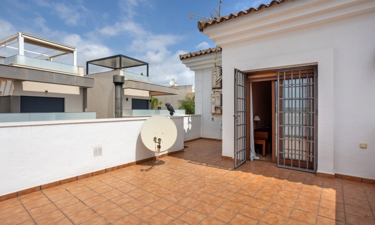 La Revente - Villa - Los Montesinos - La Herrada