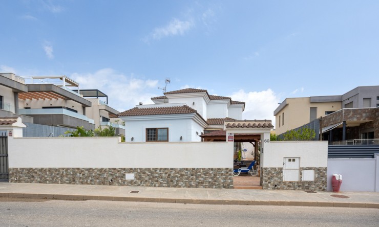 La Revente - Villa - Los Montesinos - La Herrada