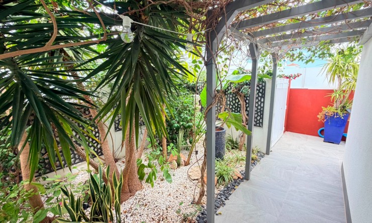 Re-Sale - Detached Villa - Los Montesinos - La Herrada