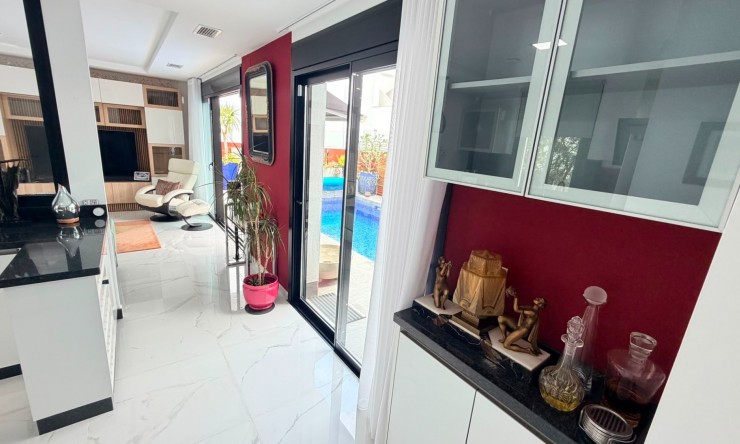 Re-Sale - Detached Villa - Los Montesinos - La Herrada