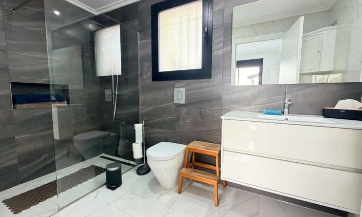 Re-Sale - Detached Villa - Los Montesinos - La Herrada
