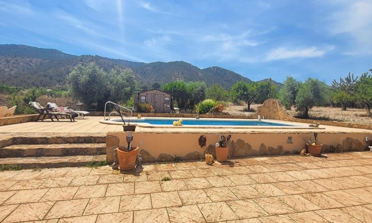 Re-Sale - Country Property - Hondon - Hondon de Las Nieves