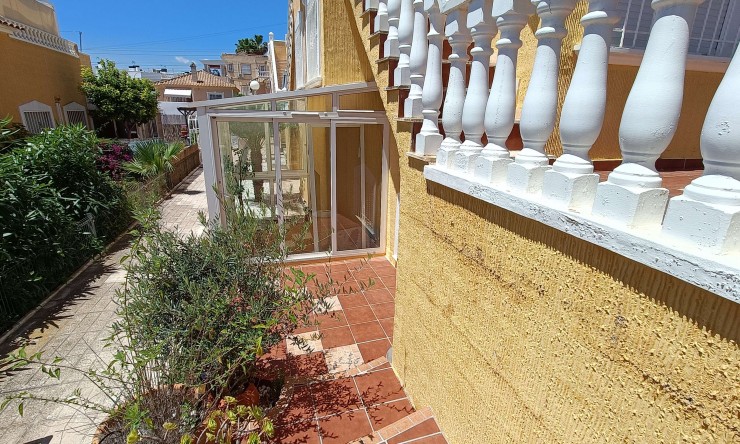Videresalg - Quad Villa - Orihuela Costa - Las Filipinas