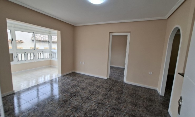 Re-Sale - Apartment - Orihuela Costa - Punta Prima