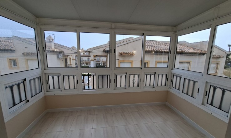 Re-Sale - Apartment - Orihuela Costa - Punta Prima