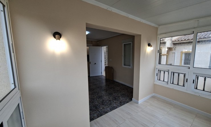 Re-Sale - Apartment - Orihuela Costa - Punta Prima