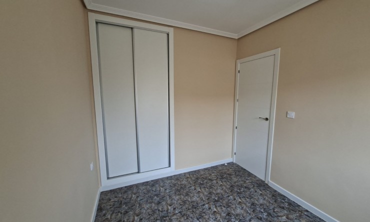 Re-Sale - Apartment - Orihuela Costa - Punta Prima