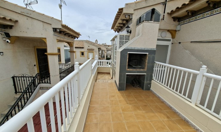 Re-Sale - Apartment - Orihuela Costa - Punta Prima