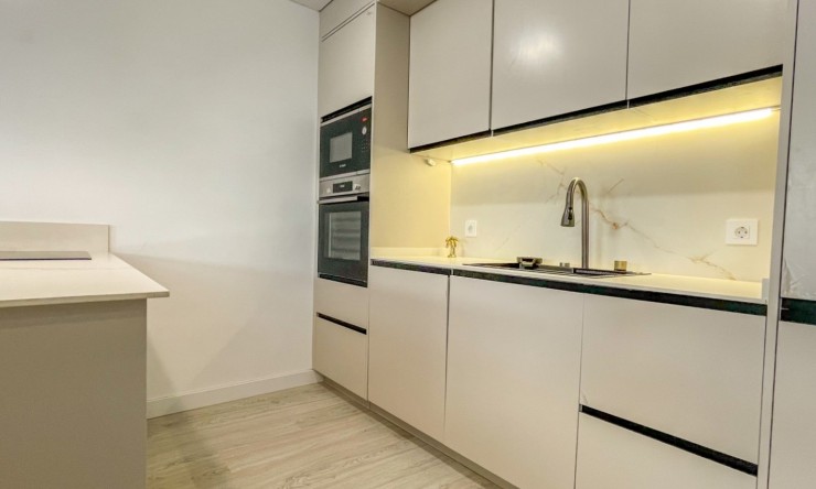 La Revente - Appartement - Torrevieja - Playa Acequion
