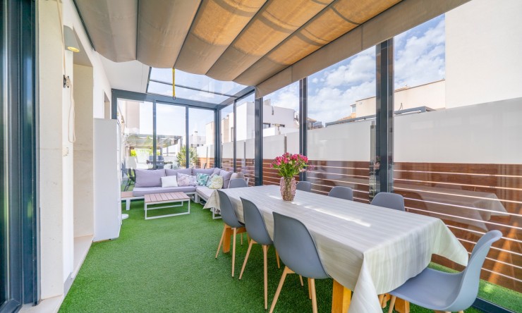 Reventa - Chalet - Torrevieja - Aguas Nuevas