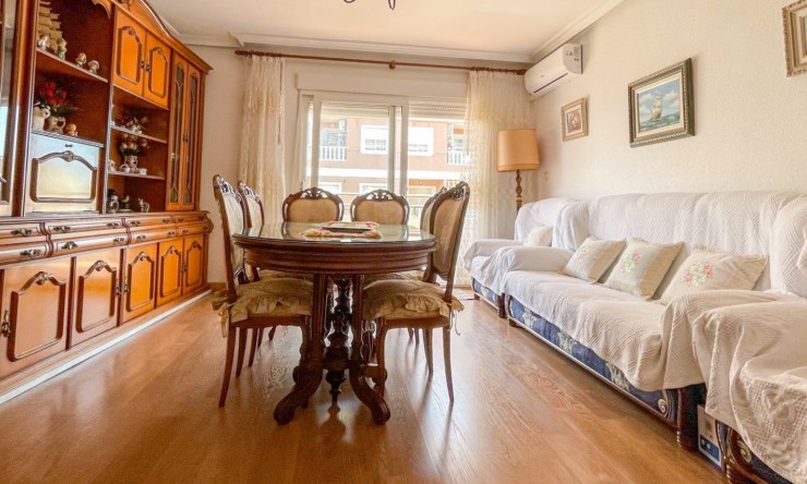 La Revente - Appartement - Torrevieja - Playa Acequion