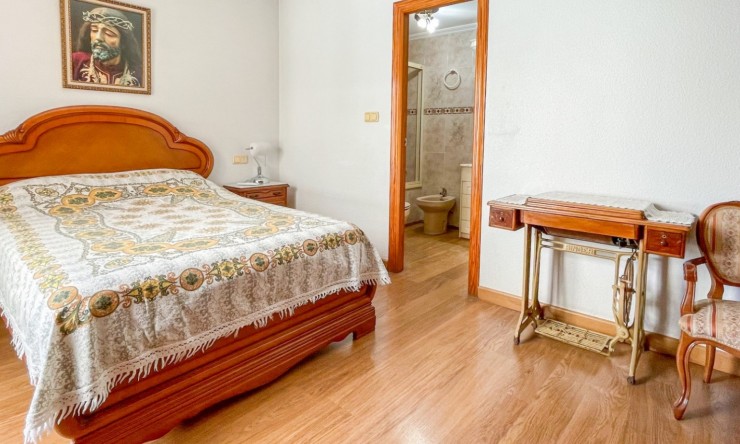 La Revente - Appartement - Torrevieja - Playa Acequion