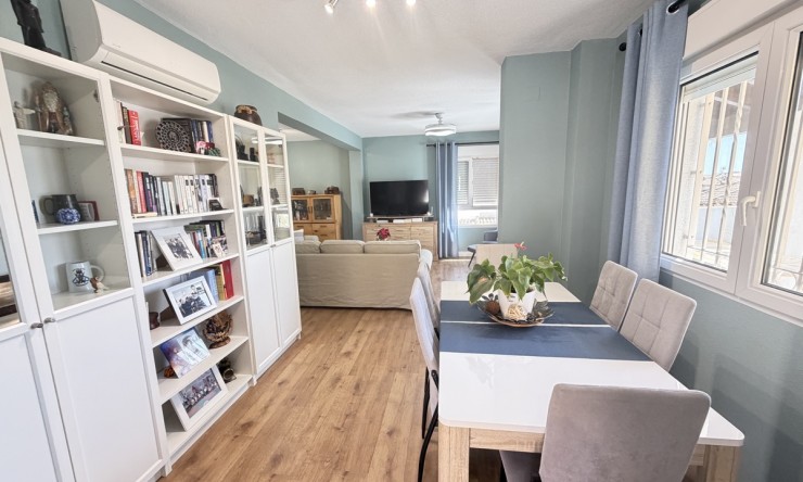 Re-Sale - Detached Villa - Orihuela Costa - Villamartin