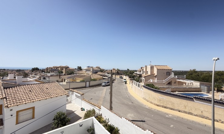 Re-Sale - Detached Villa - Orihuela Costa - Villamartin