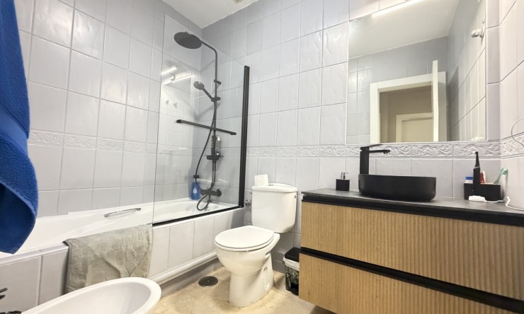 Re-Sale - Detached Villa - Orihuela Costa - Villamartin