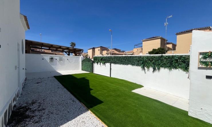 Reventa - Quad Villa - Orihuela Costa - Punta Prima